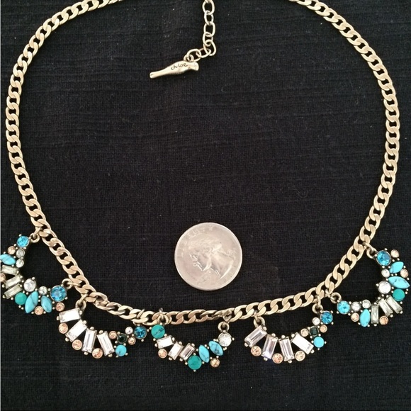 Stunning Chloe & Isabel Multi-Stone Statement Necklace - Picture 5 of 8